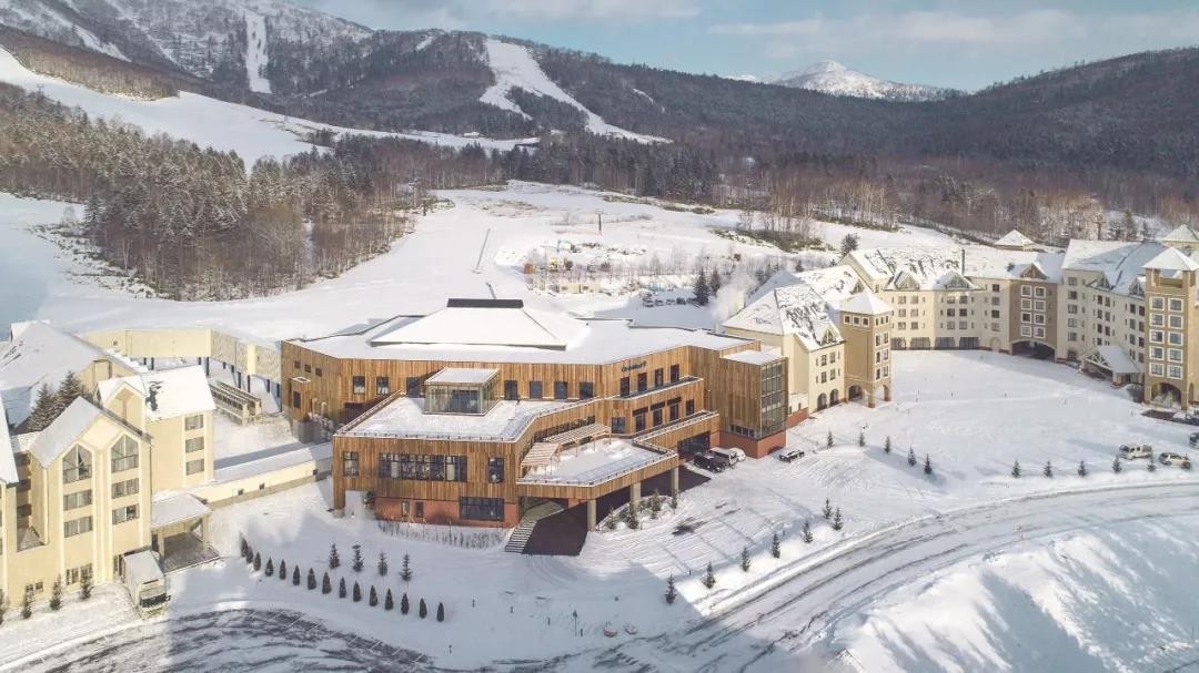 clubmed日本北海道Tomamu滑雪度假村5天4晚亲子游
